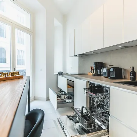 Tip! Design-apartment In Toplage 75qm In Szeneviertel * Дрезден
