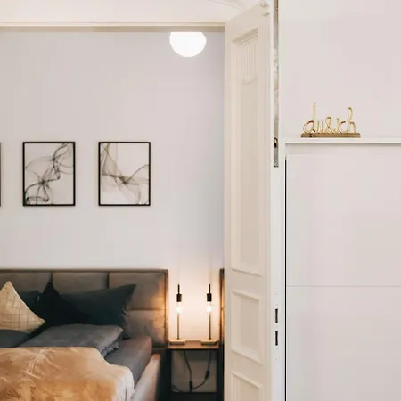 Tip! Design-apartment In Toplage 75qm In Szeneviertel * Dresde
