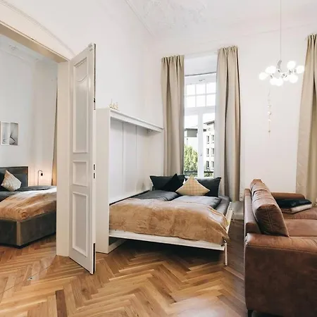 Tip! Design-apartment In Toplage 75qm In Szeneviertel Апартаменты